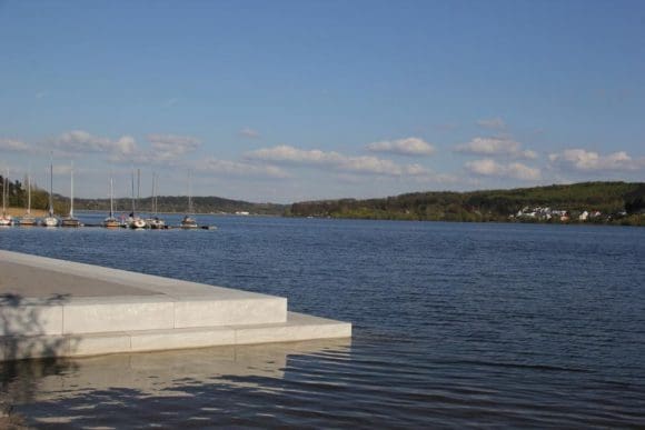 Mit einem Fest wird die Seebühne am Möhnesee eingeweiht