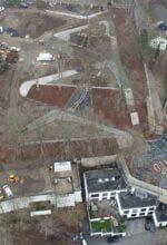Blick aus der Vogelperspektive auf die aktuellen Sanierungsarbeiten im Schlosspark Siegen