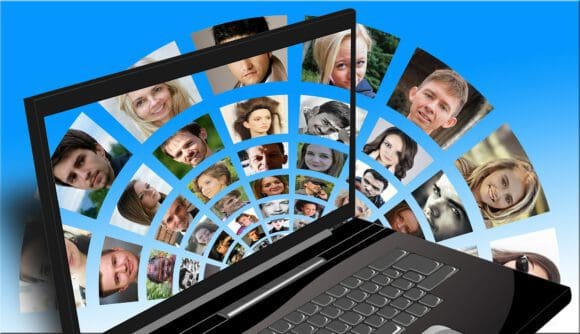 Mitarbeiter-Marketing trägt zum Erfolg bei der Suche nach Fach- und Nachwuchskräften bei - Symbolbild - Foto Pixabay