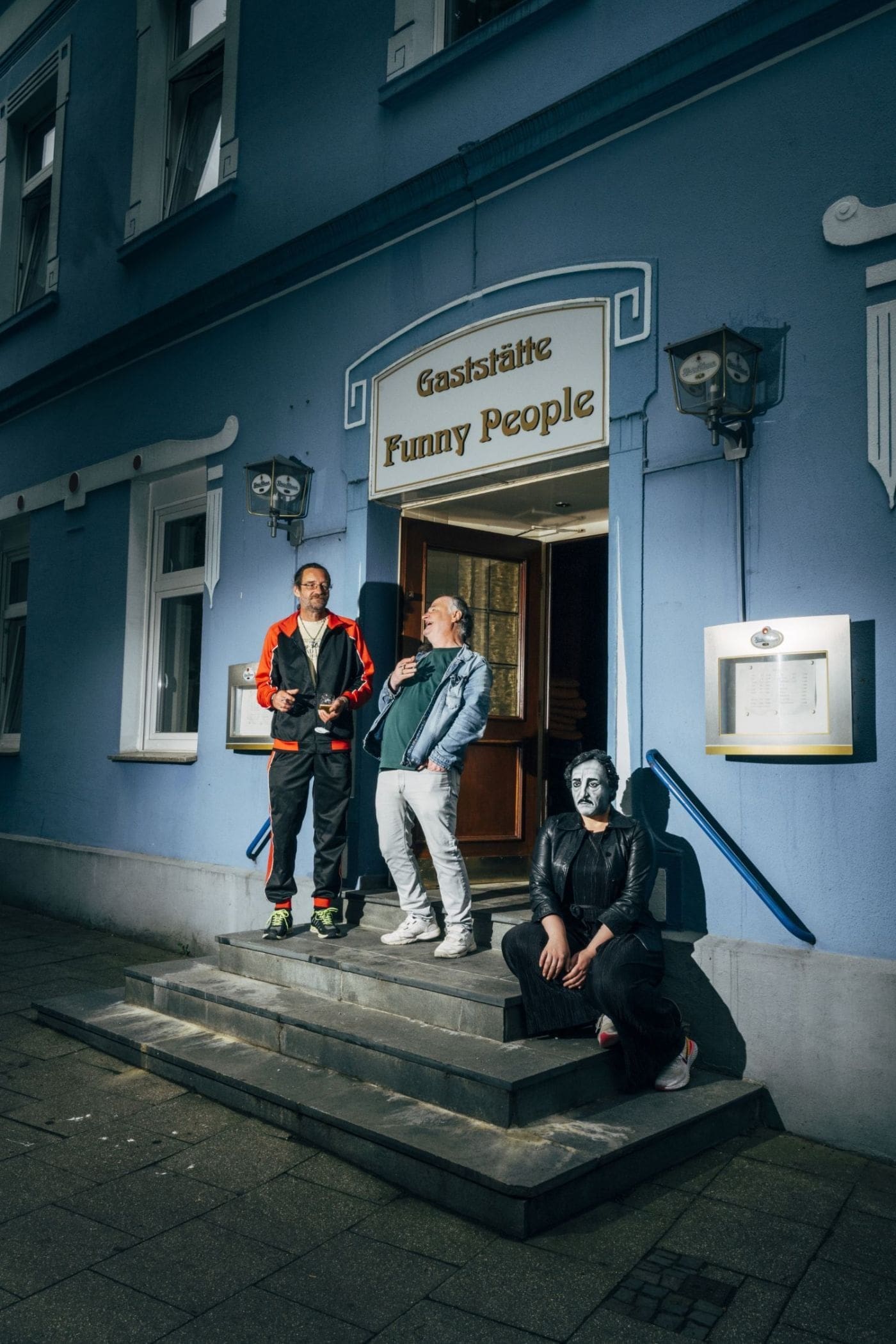 Motiv aus der Serie "Memento Ruhri", aufgenommen an einer Hattinger Gaststätte - Foto Nikita Teryoshin
