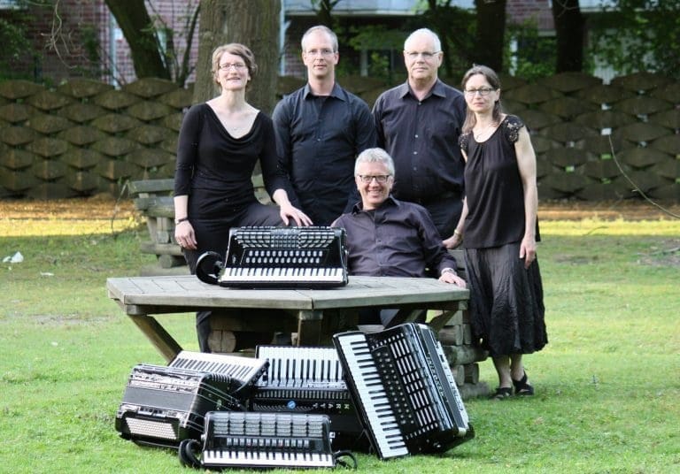 Am 7. Januar spielt das Ensemble akkordeon münster in der Ev. St. Andreaskirche in Ostönnen große Konzertliteratur. Foto - akkordeon muenster