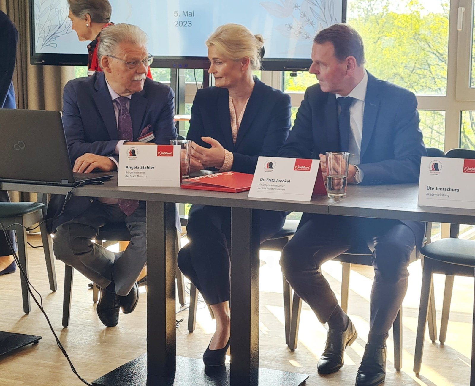 Jentschura eröffnet in Roxel eine Gesundheits-Akademie