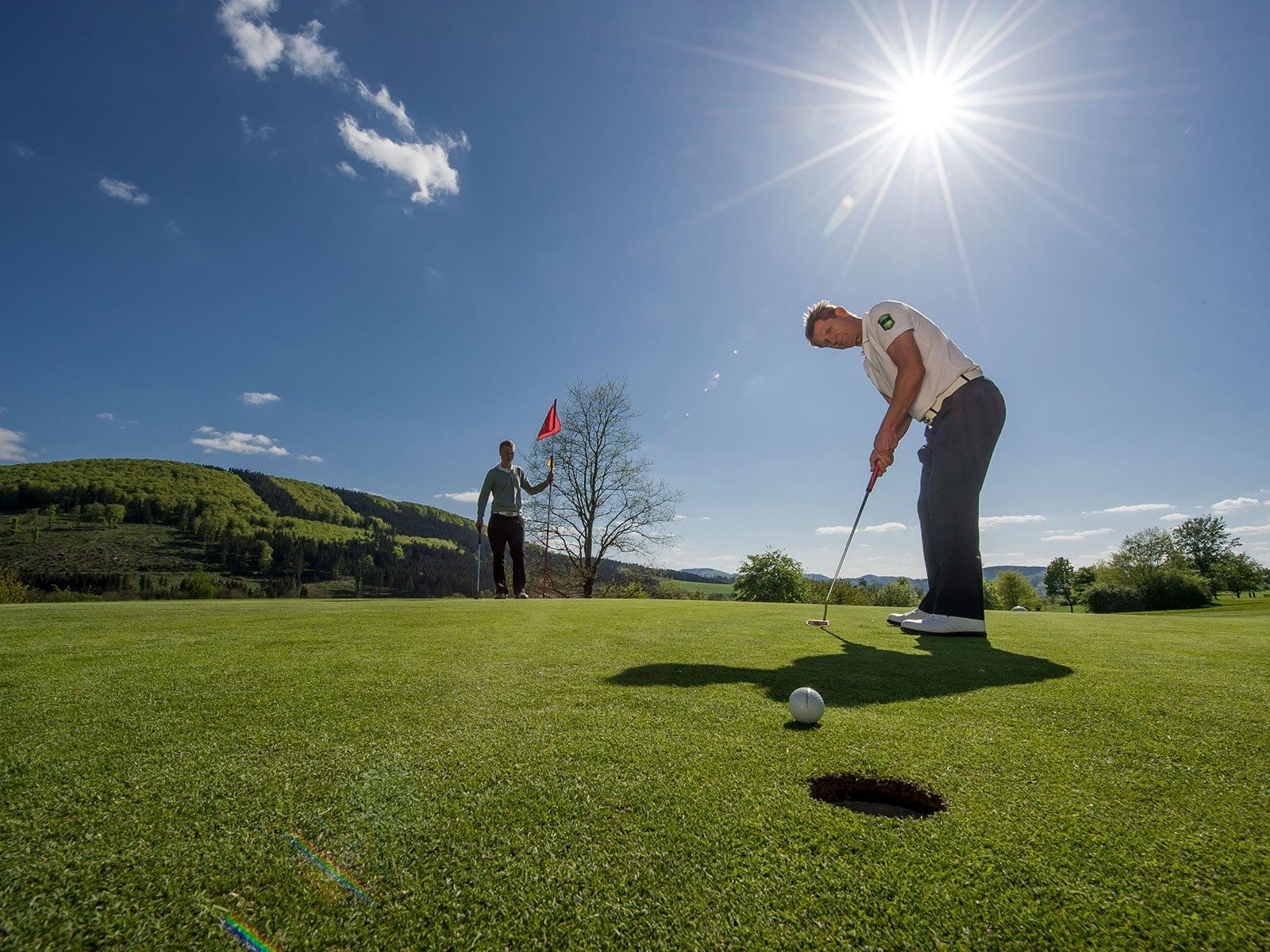 Der Panorama-Golfplatz in Winkhausen ist vom 8. bis 11. Juni Austragungsort der Sauerland Golf Open - Foto Klaus-Peter Kappest