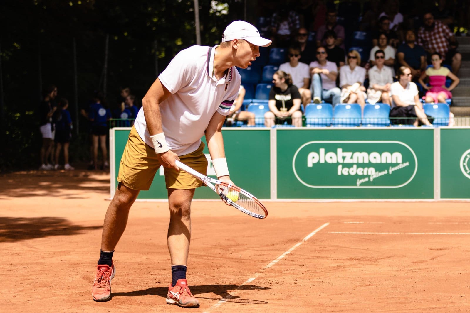 Vorjahressieger Hamad Medjedovic aus Serbien. In diesem Jahr finden die platzmann open vom 30. Juli bis 5. August auf der Tennisanlage des Lüdenscheider Tennisvereins von 1899 statt - Foto platzmann open